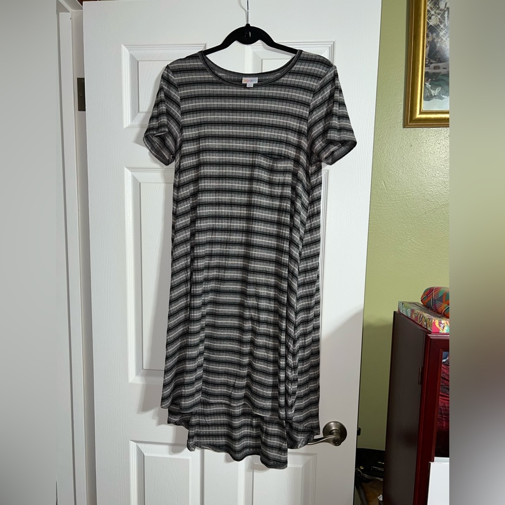 Lularoe Carly dress